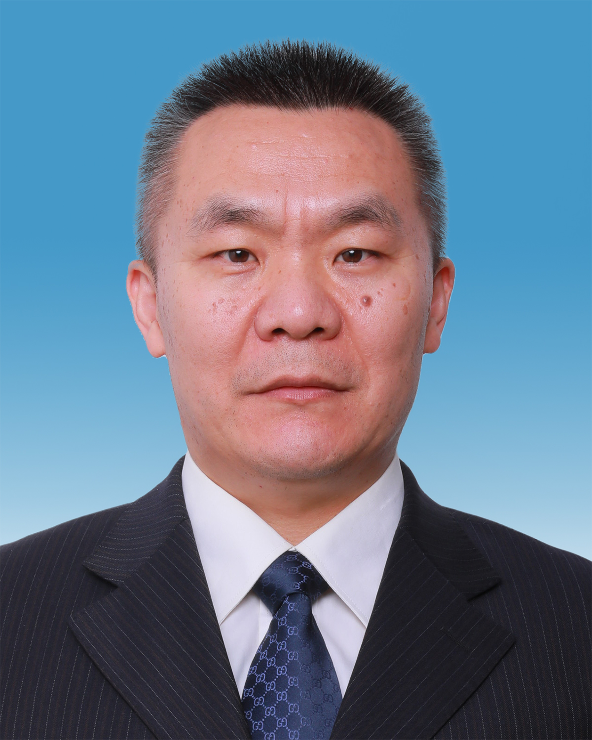 杨玉春